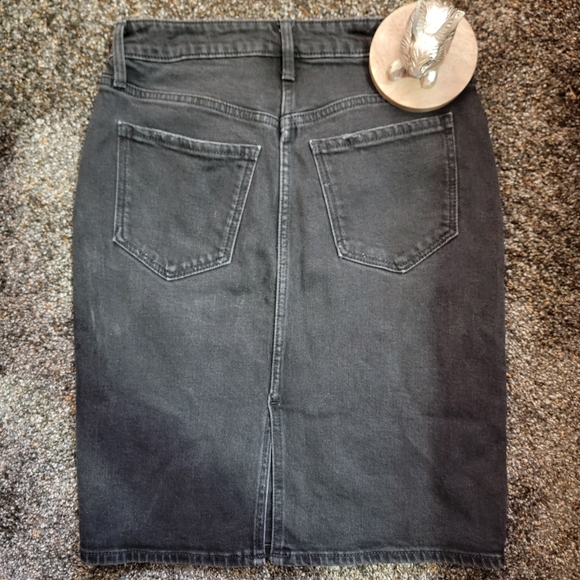 Black Old Navy Ripped Jean Skirt - Picture 8 of 8